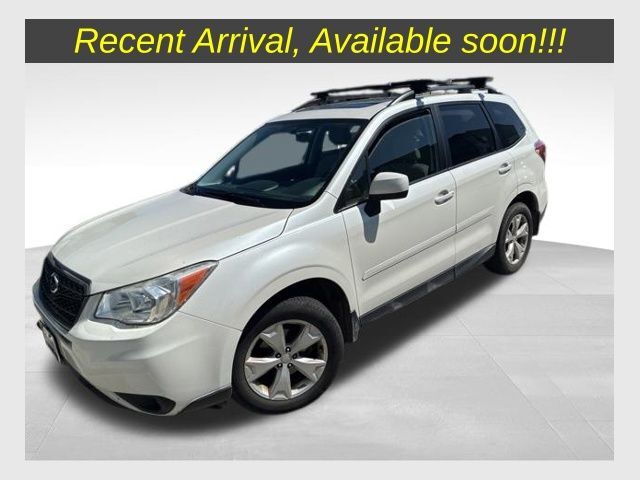 2015 SUBARU Forester
