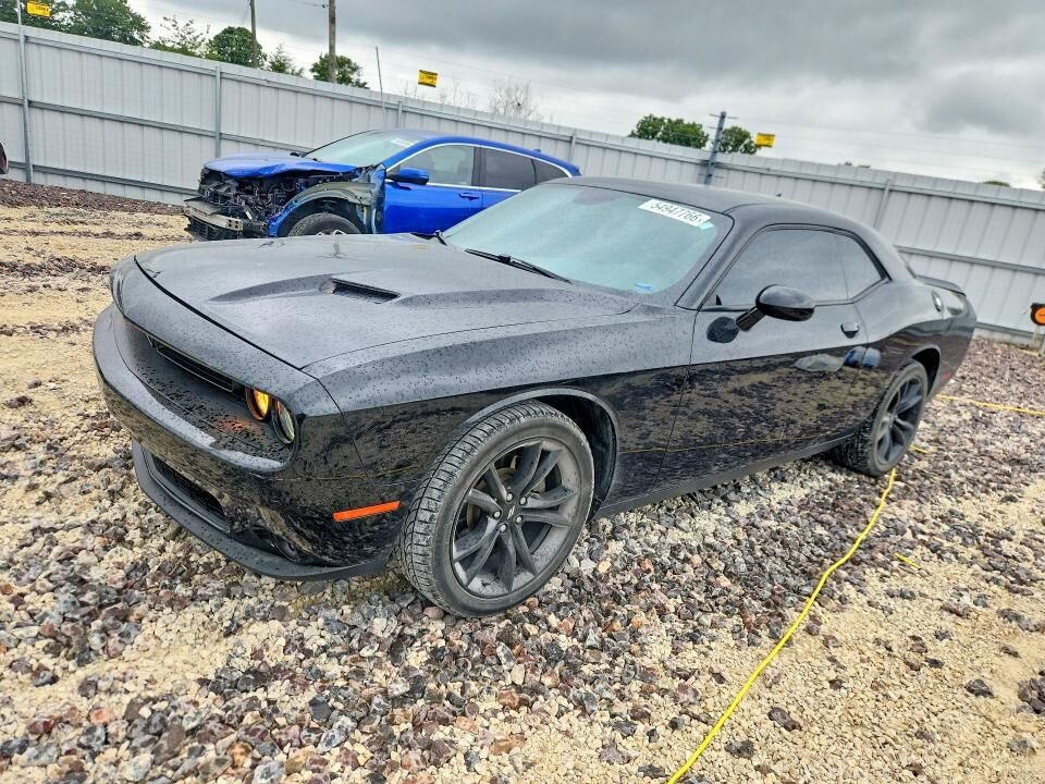 2017 DODGE Challenger