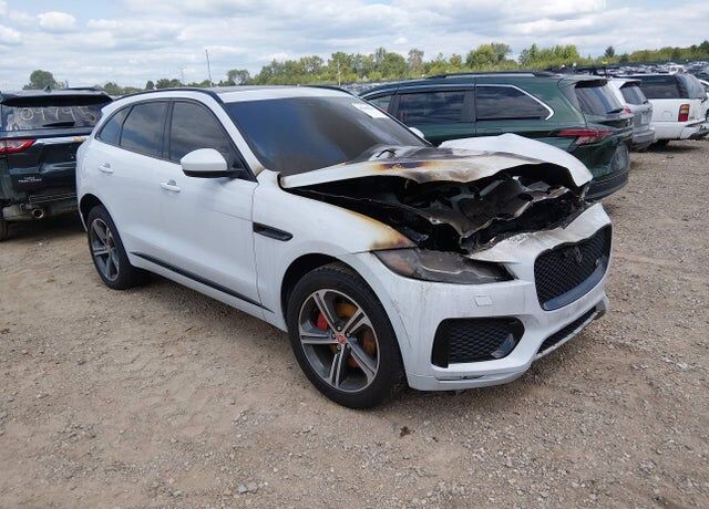 2018 JAGUAR F-Pace