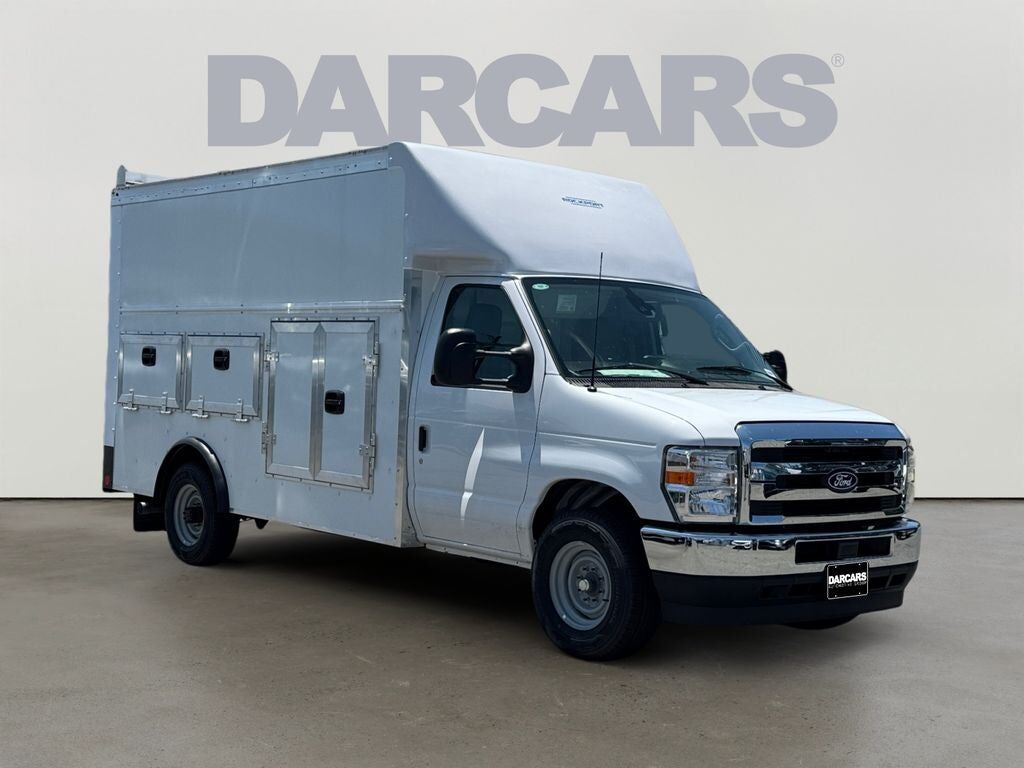 2027 FORD E-350