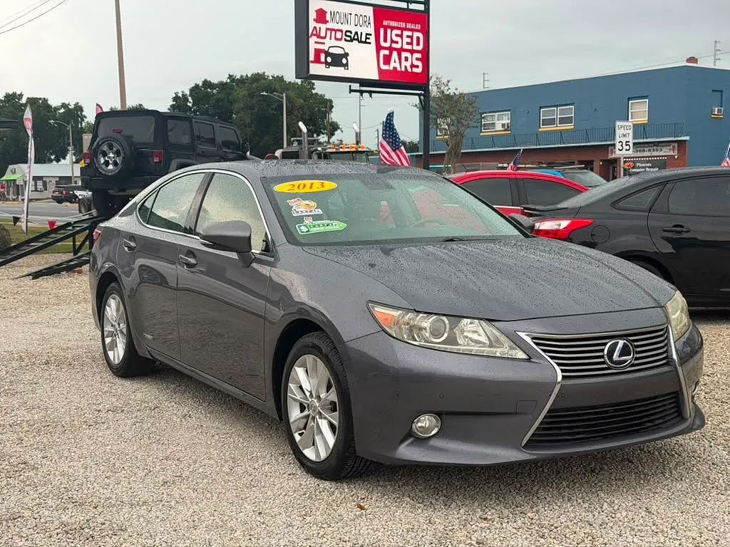 2013 LEXUS ES
