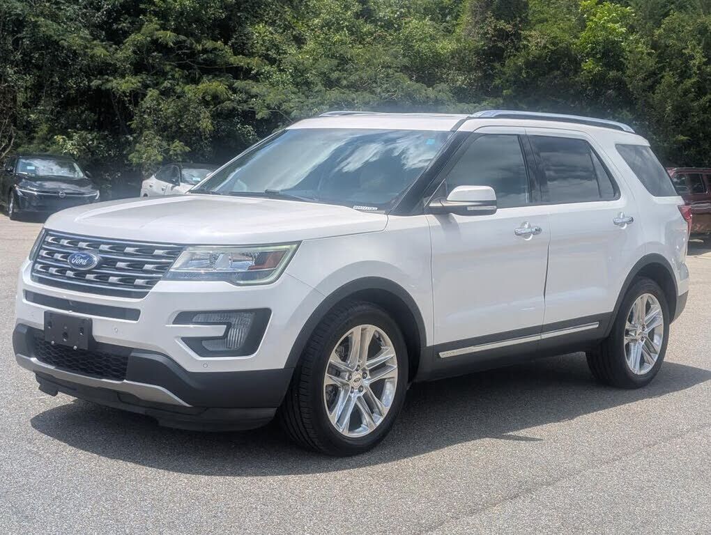 2017 FORD Explorer
