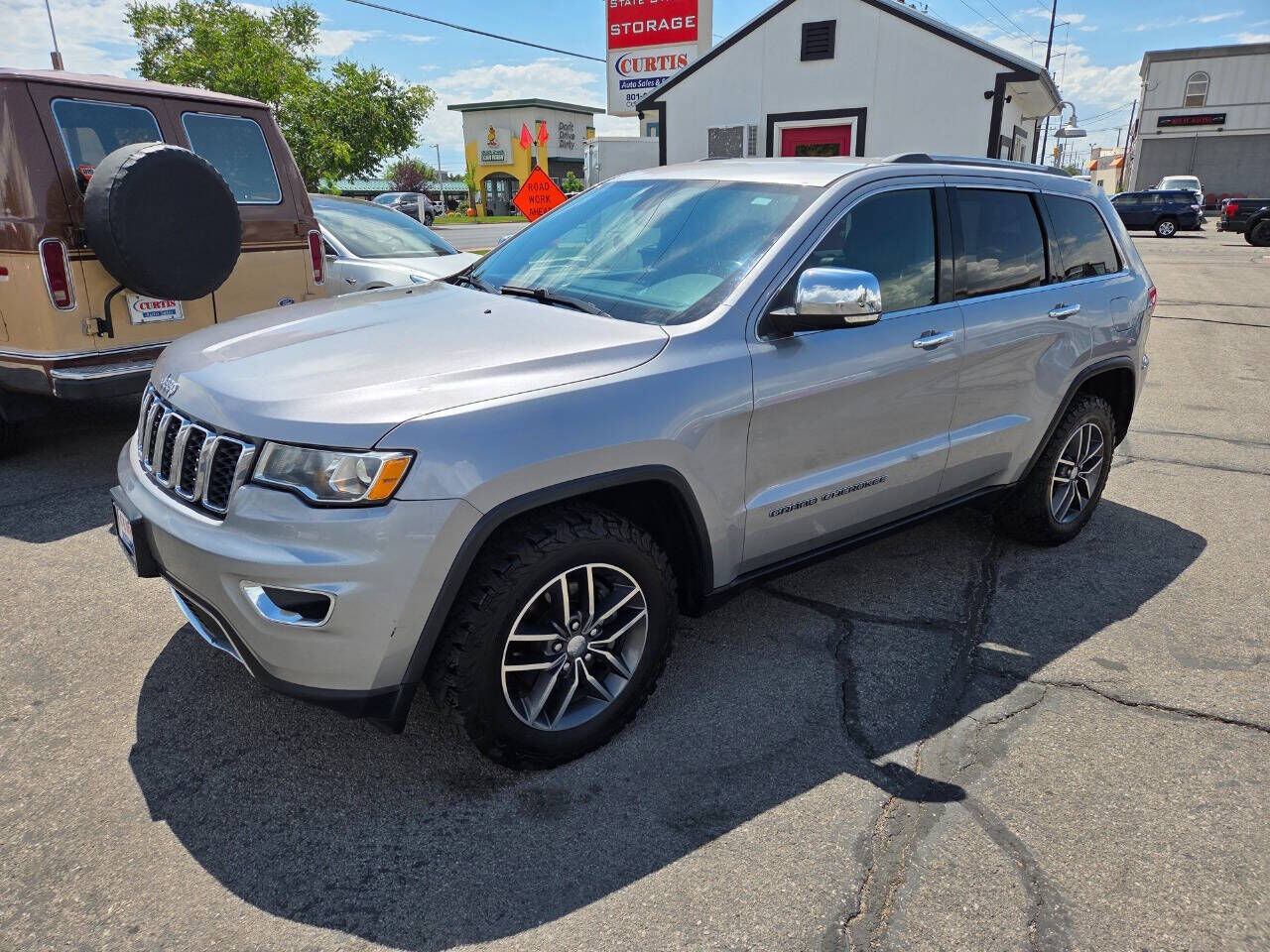 2017 JEEP Grand Cherokee