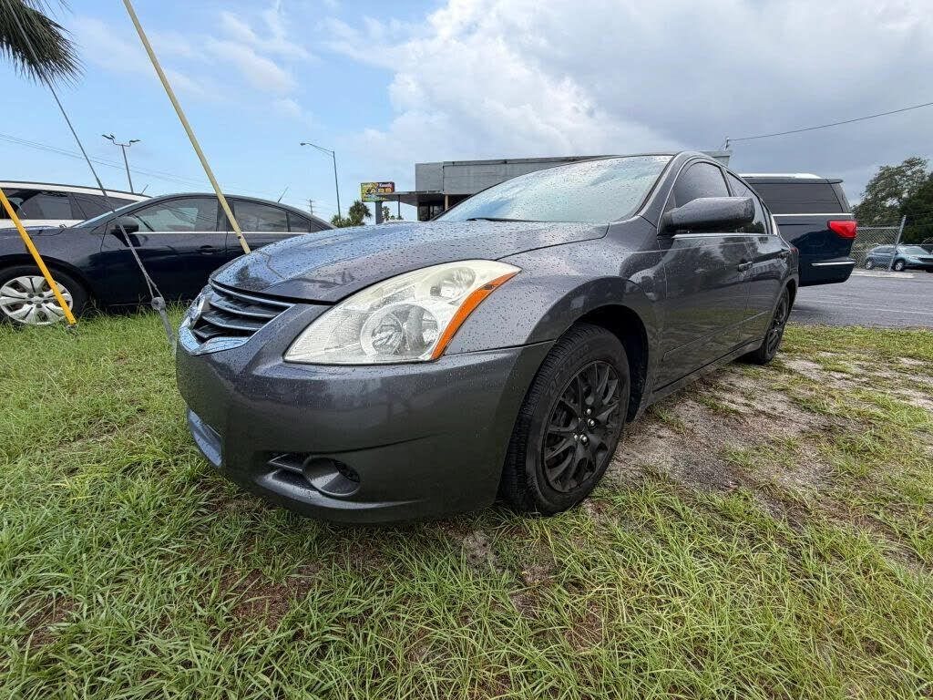 2010 NISSAN Altima