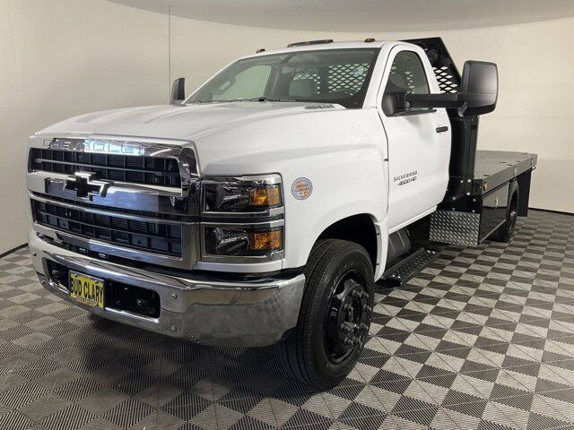 2024 GMC Silverado Medium Duty