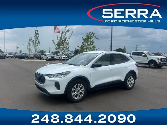 2023 FORD Escape