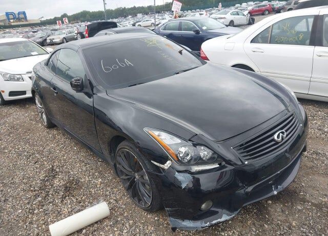 2011 INFINITI G37