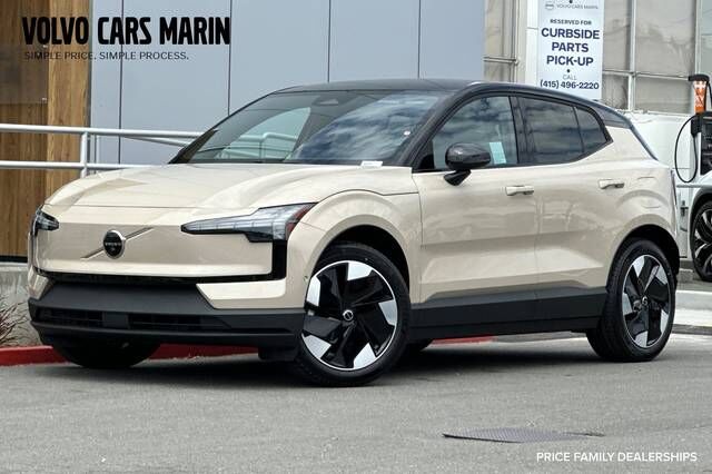 2026 VOLVO EX30