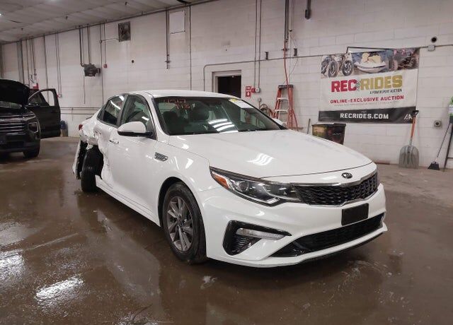 2019 KIA Optima