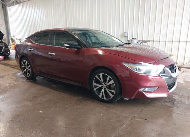 2017 NISSAN Maxima