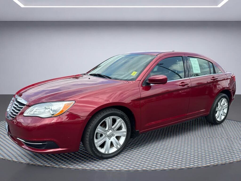 2013 CHRYSLER 200