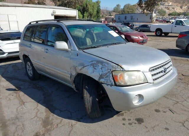 2002 TOYOTA Highlander
