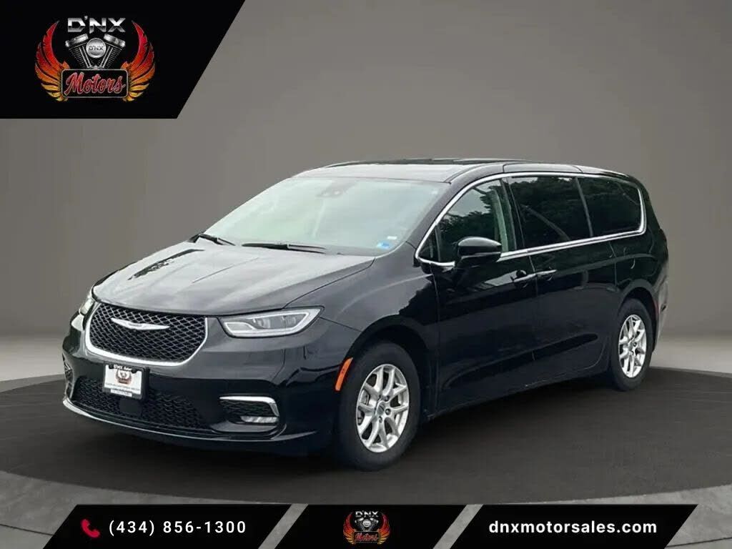 2023 CHRYSLER Pacifica