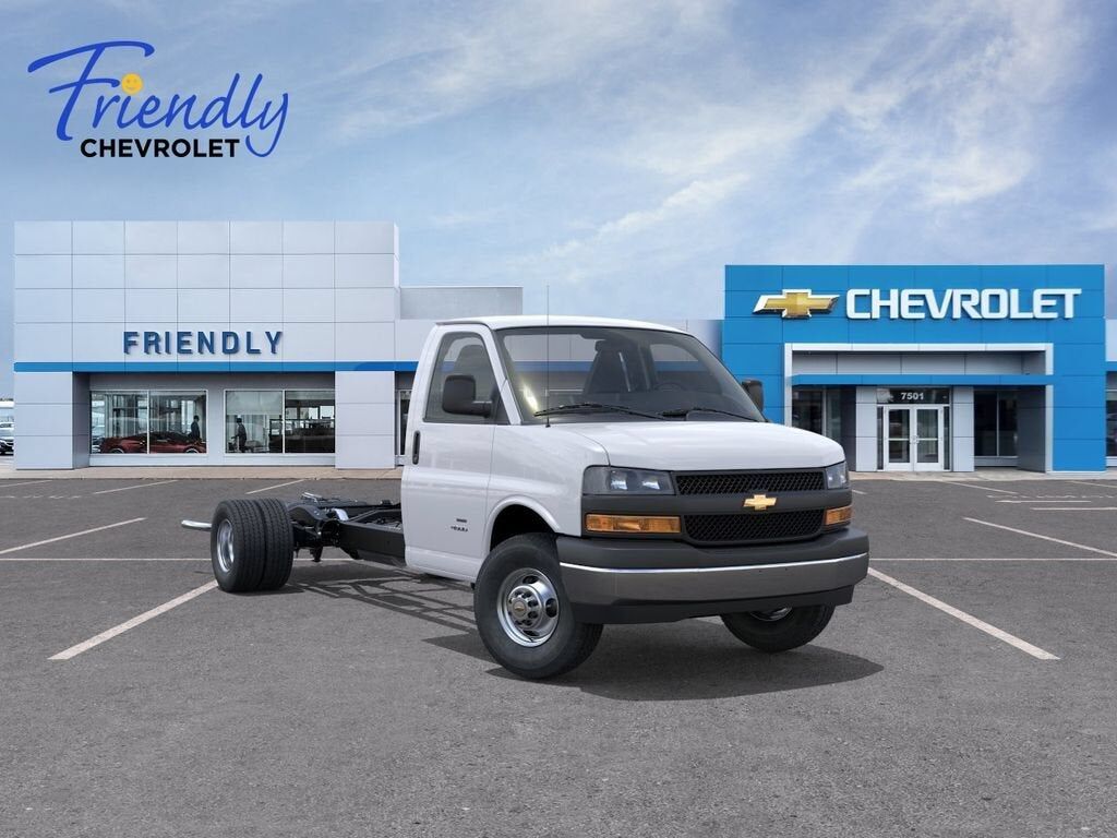 2026 CHEVROLET Express