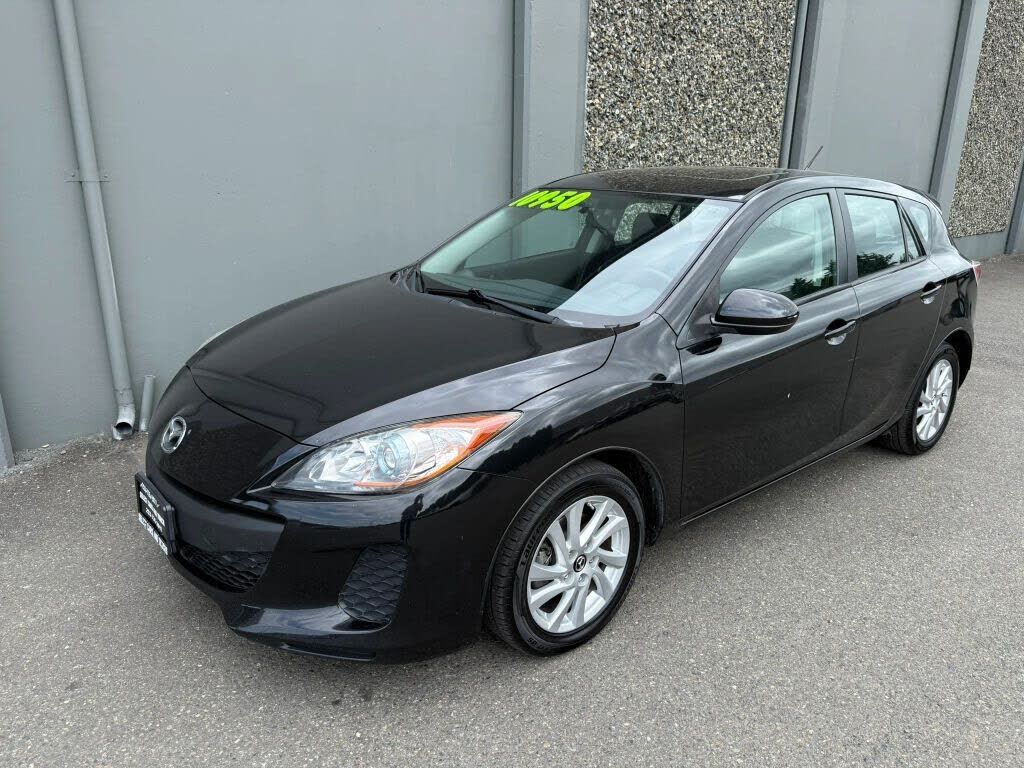 2013 MAZDA Mazda3