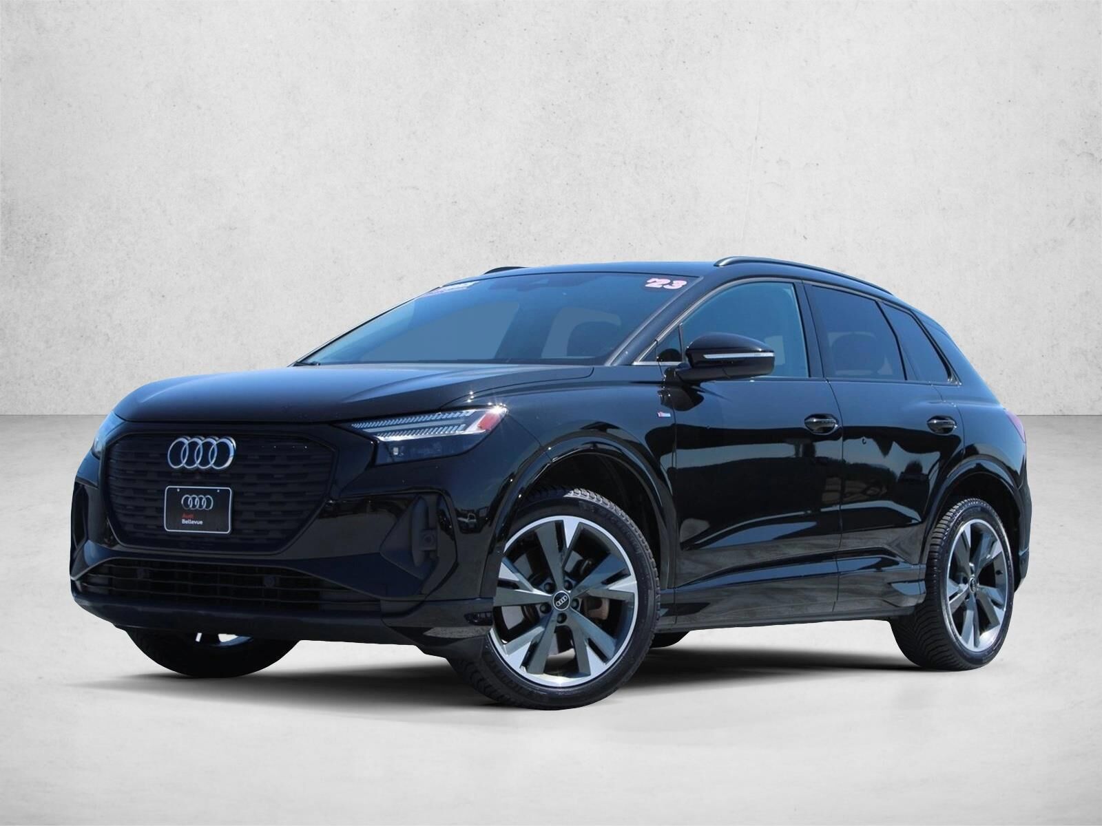 2023 AUDI Q4