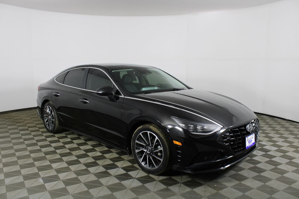 2022 HYUNDAI Sonata