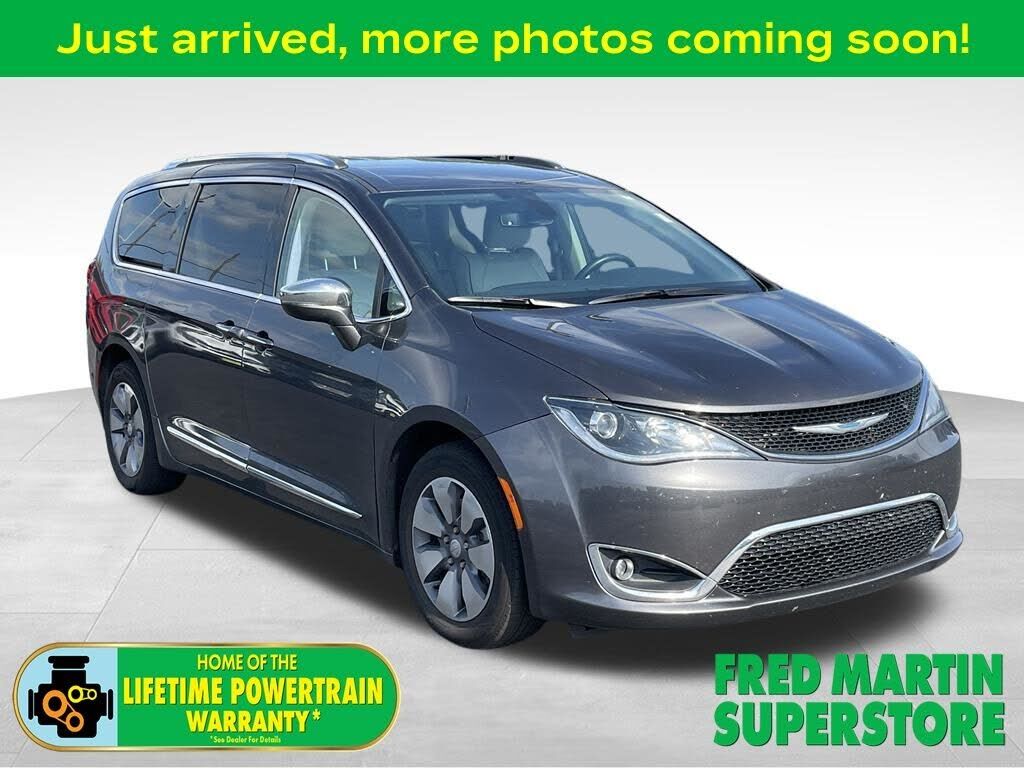 2020 CHRYSLER Pacifica
