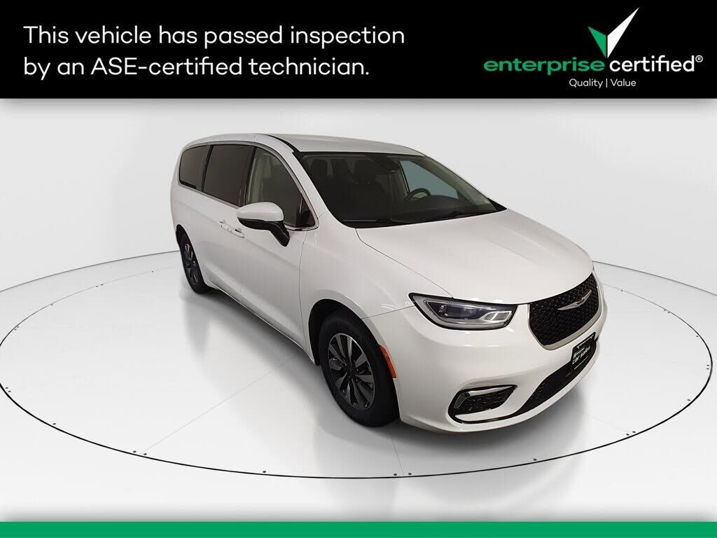 2023 CHRYSLER Pacifica