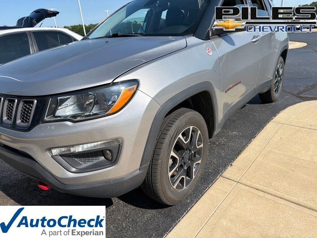 2020 JEEP Compass