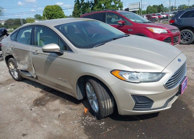 2019 FORD Fusion
