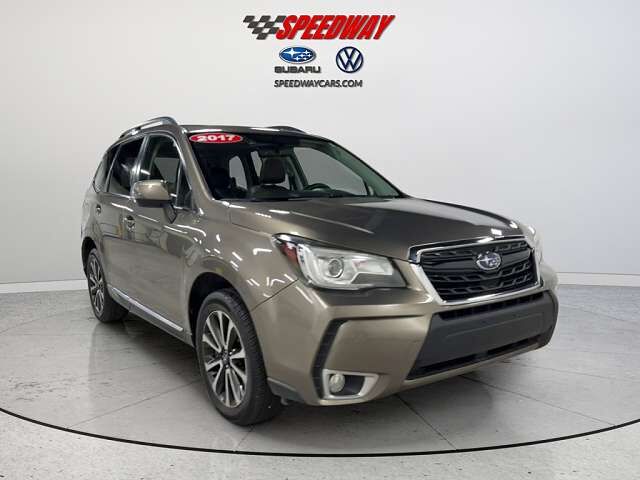 2017 SUBARU Forester