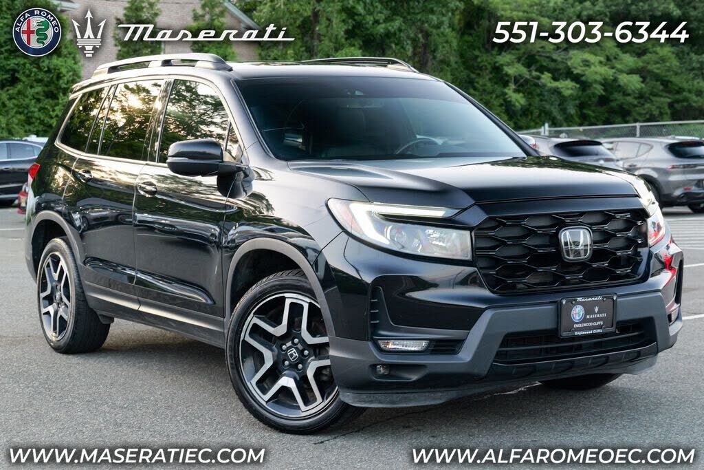 2023 HONDA Passport