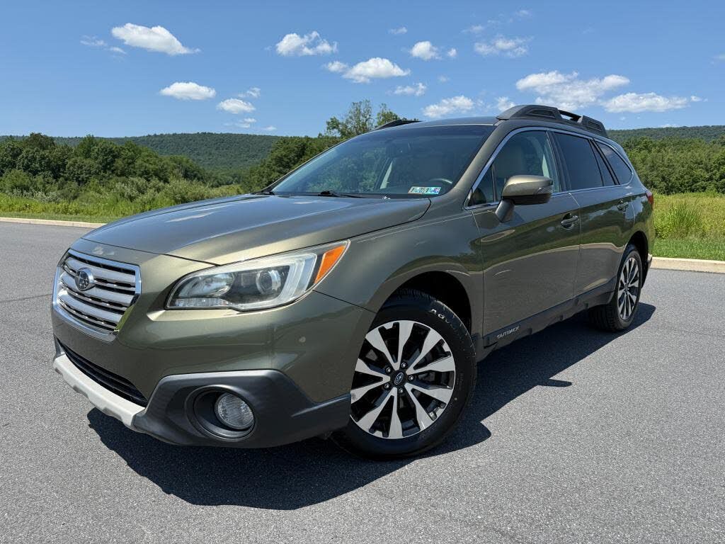 2015 SUBARU Outback