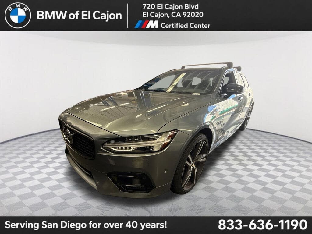 2020 VOLVO V90