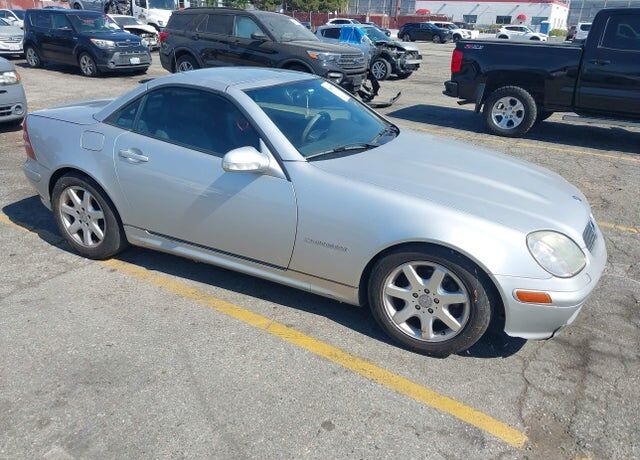 2003 MERCEDES-BENZ SLK-Class