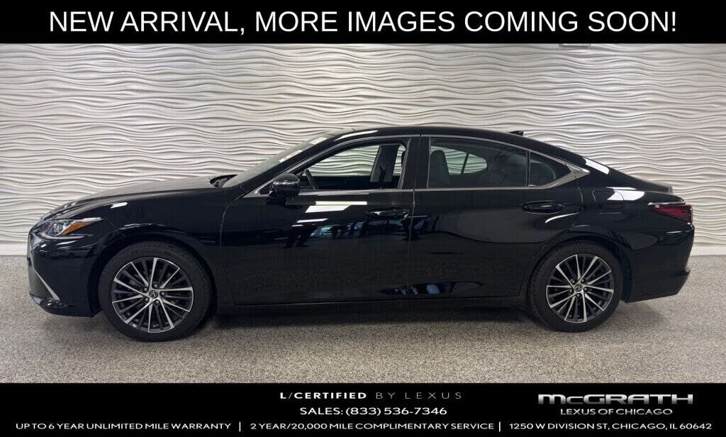 2024 LEXUS ES