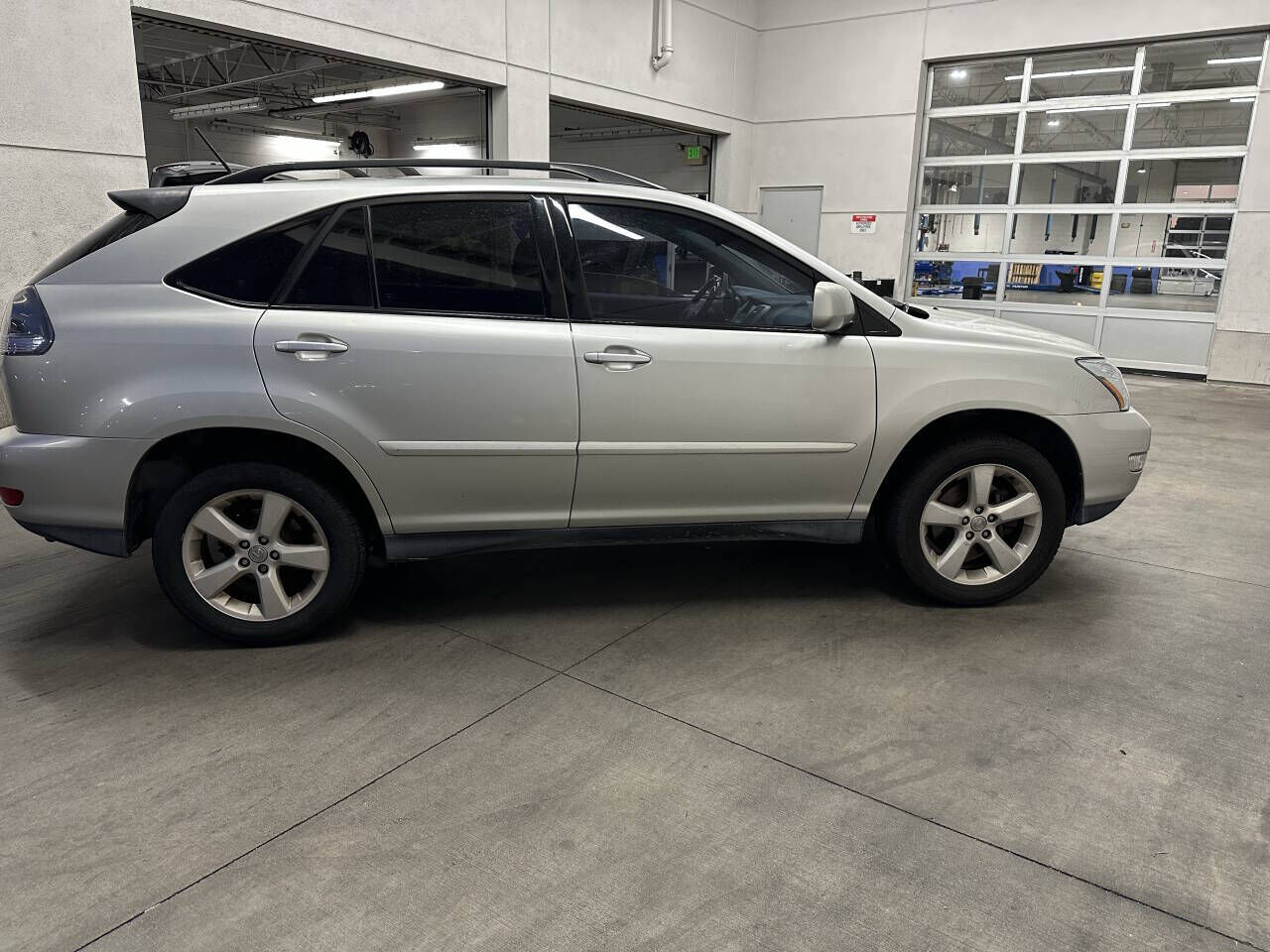 2004 LEXUS RX
