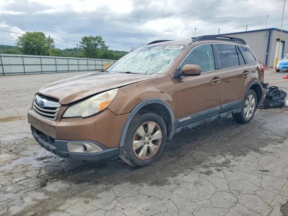 2012 SUBARU Outback