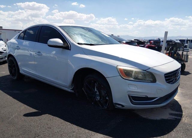 2014 VOLVO S60