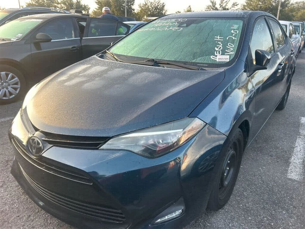 2018 TOYOTA Corolla