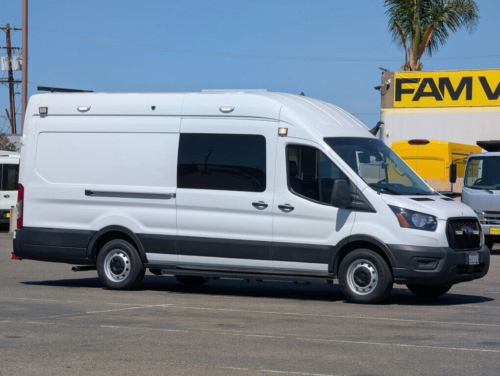 2022 FORD Transit