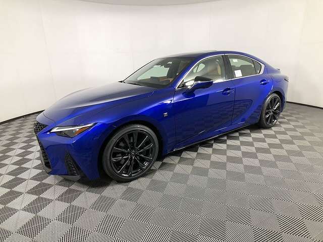 2025 LEXUS IS