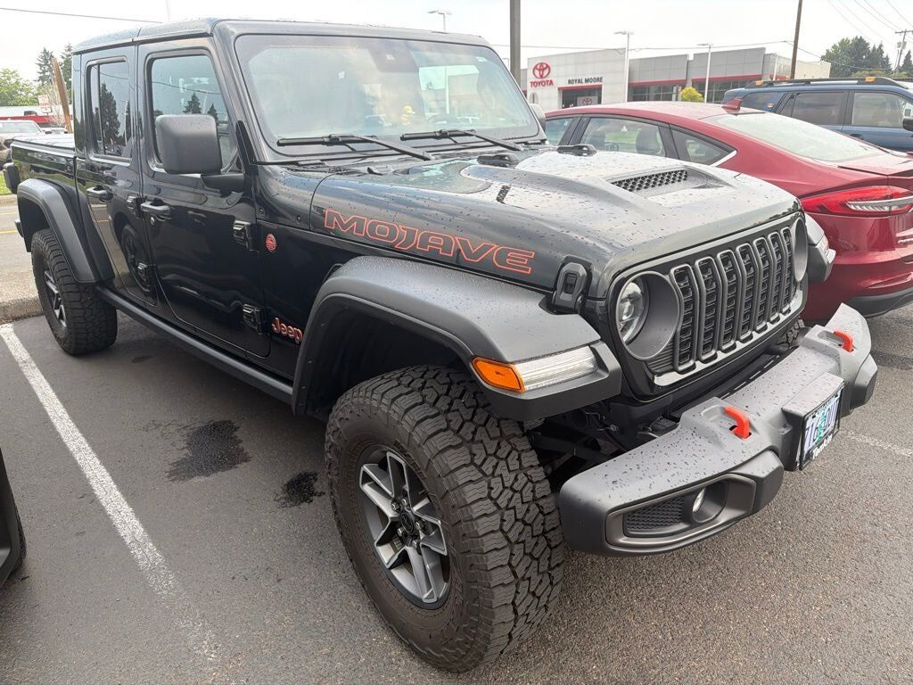 2025 JEEP Gladiator