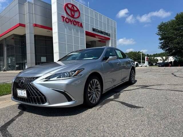 2024 LEXUS ES