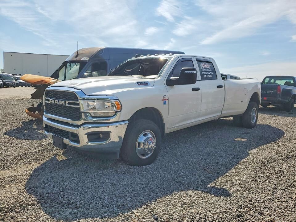2024 RAM 3500