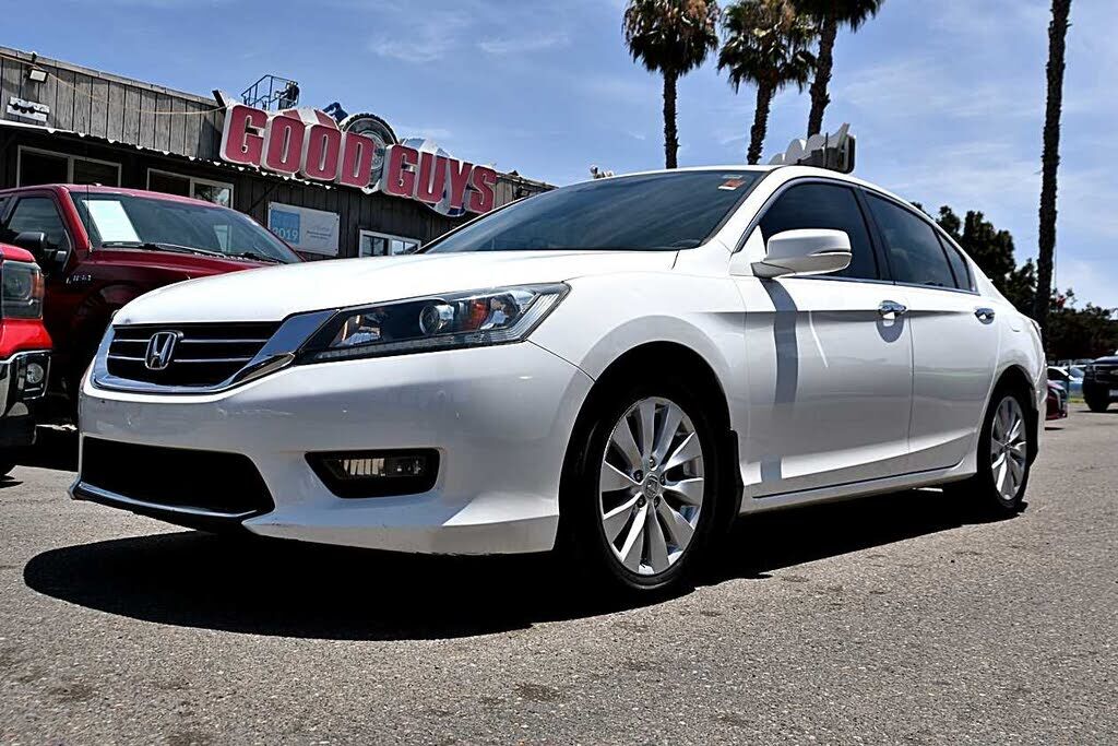 2014 HONDA Accord