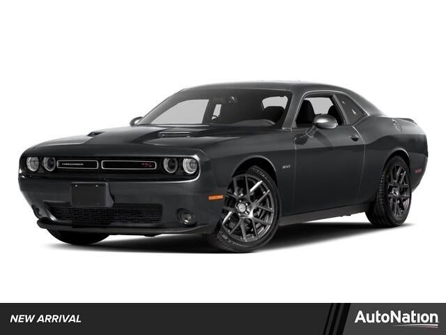 2017 DODGE Challenger