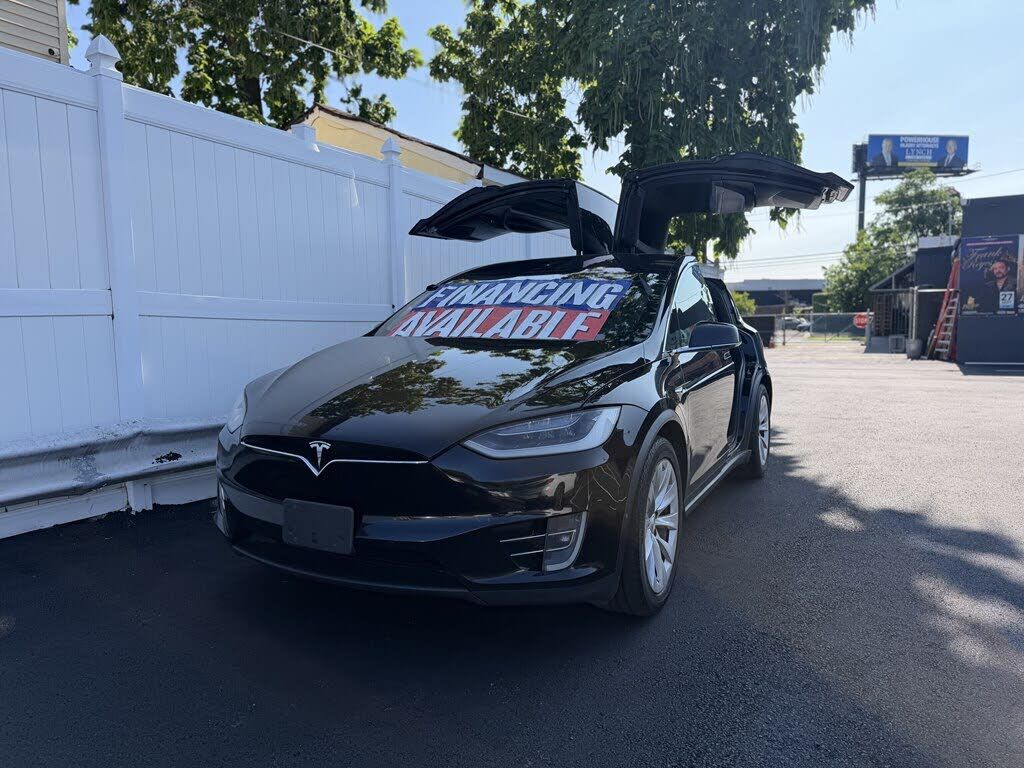 2019 TESLA Model X