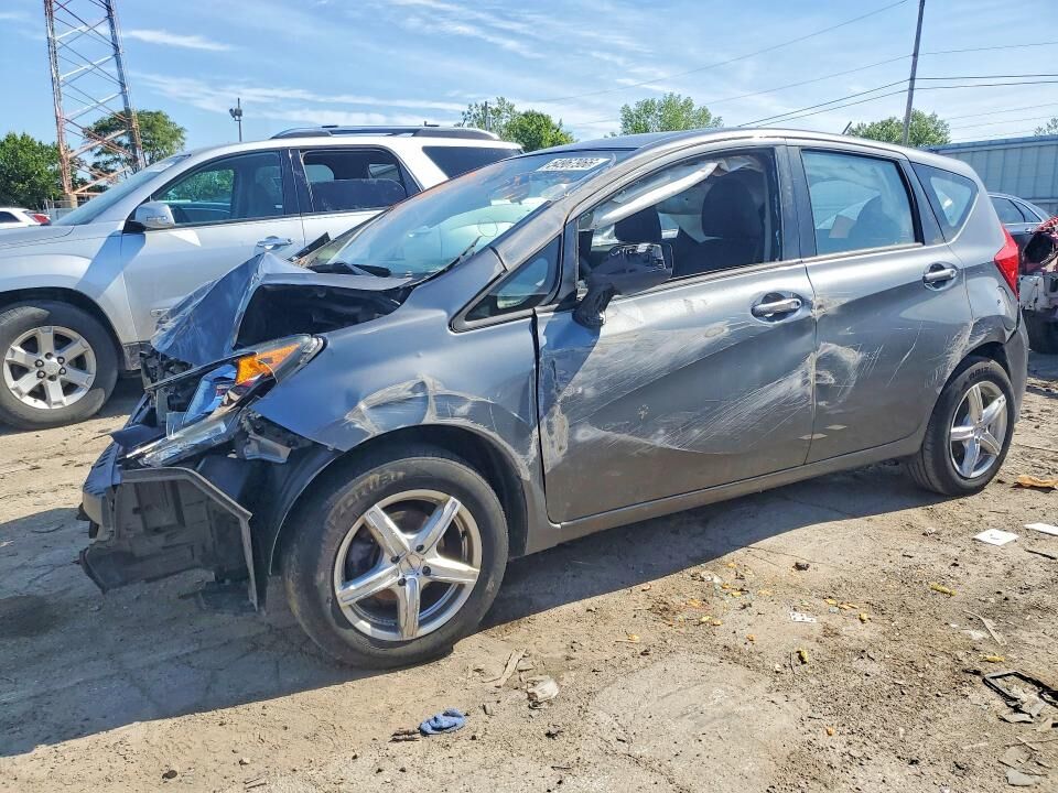 2019 NISSAN Versa
