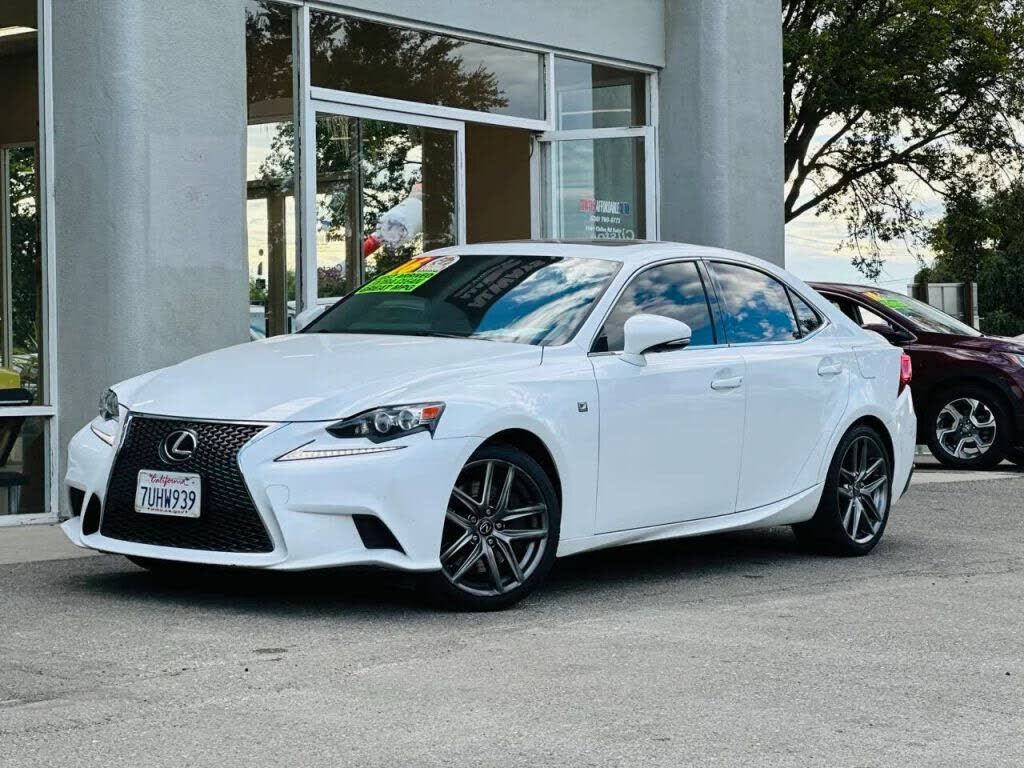 2016 LEXUS IS