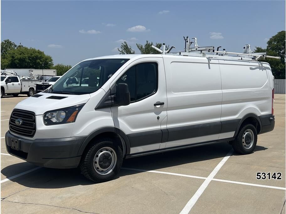 2018 FORD Transit