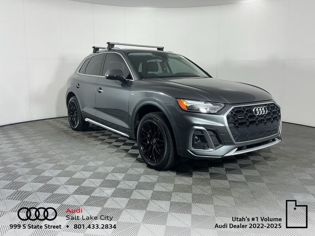 2021 AUDI Q5 e