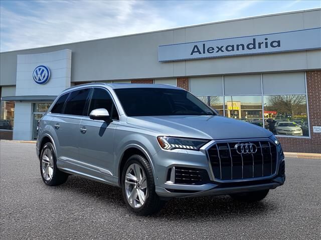 2023 AUDI Q7