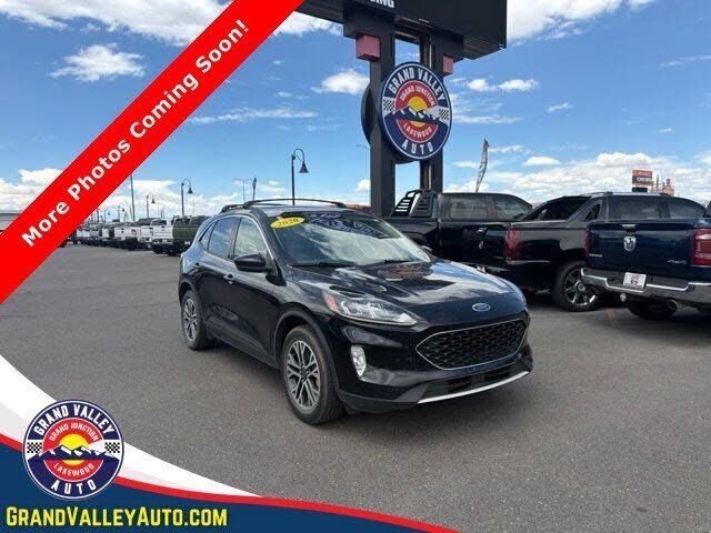 2020 FORD Escape