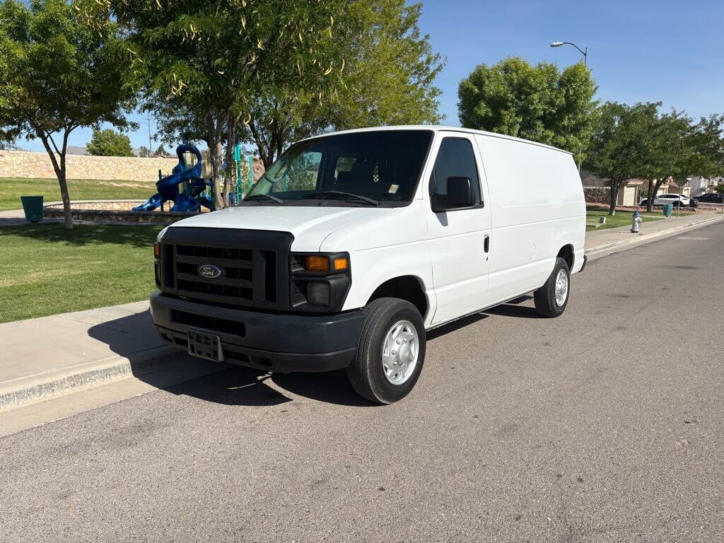 2012 FORD E-150